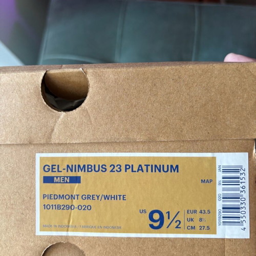 Αθλητικά παπούτσια ASICS GEL-NIMBUS 23 PLATINUM καινούργια, γκρι ασημί, μέγεθος 43,5