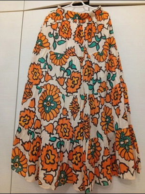 Karavan set with skirt and plain bodysuit, colorful orange