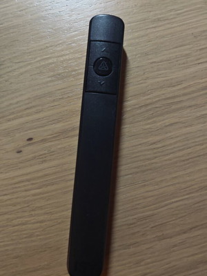 ISY wireless presenter pointer like new