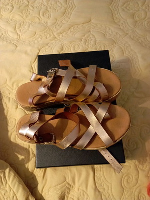 Women's double-layer leather sandals used, size 37
