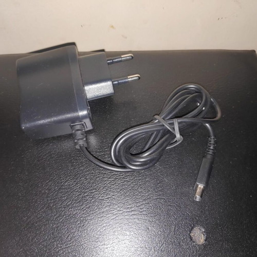 Nintendo 3DS DSi Charger like new with overvoltage protection