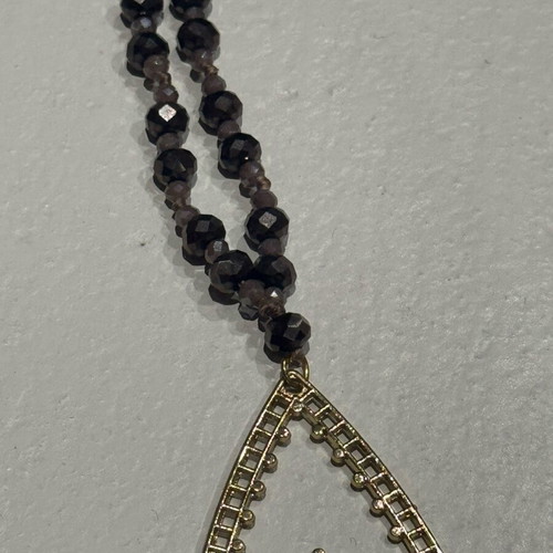 Necklace with teardrop pendant new