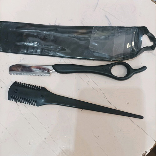 Haircut razors set of 2 ergonomic new