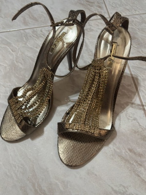 Exe sandals used, bronze color, size 39