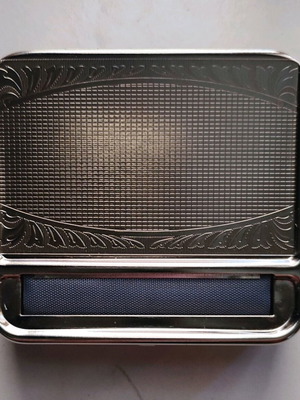 Tobacco case and rolling machine new