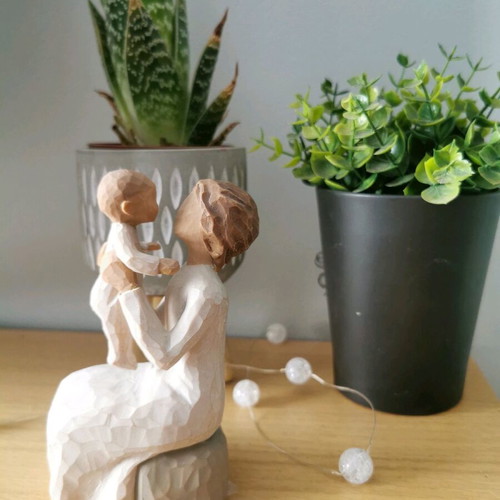 Willow tree figure grandmother with grandchild like new