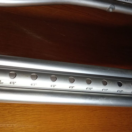 Aluminum children's crutches adjustable height like new