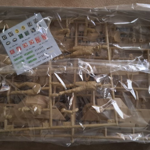Tamiya Scout Car Daimler Mk II 1:35 model kit