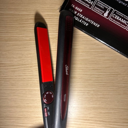 First Austria hair straightener, red