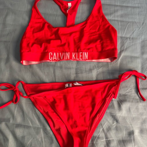 Calvin Klein swimsuit size L new, red