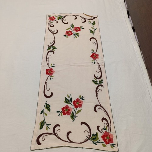 Cross Stitch Table Runner like new