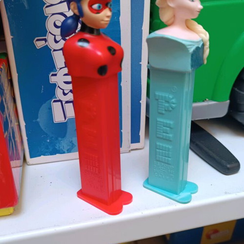 Pez Miraculous Ladybug and Frozen like new