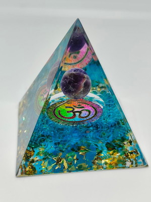 Orgonite pyramid with amethyst and Om symbol like new