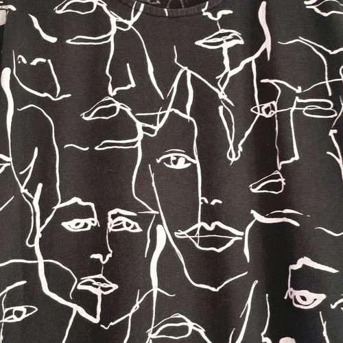 Stradivarius black sleeveless top with face pattern like new, Medium