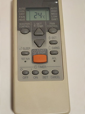 Fujitsu AR-JE5 air conditioner remote control like new