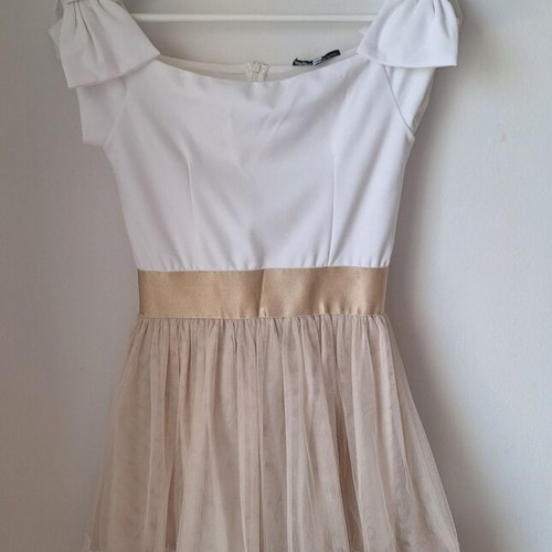Zic Zac formal dress with tulle and lace size M like new