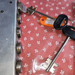 Lock used with functional latch, needs servicing