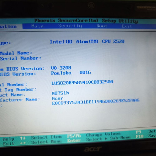 Acer Aspire One ZA3 notebook like new, 11.6 inch screen