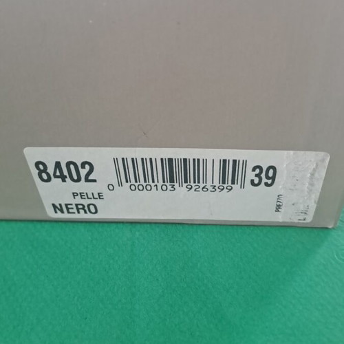 Keys black ankle boots like new, size 39