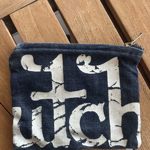 Von Dutch small toiletry bag like new, dark blue canvas with white logo