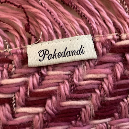 Scarf unused pink with width 25 and length 180 cm