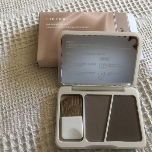 Judydoll Korean Beauty contouring palette with 2 light medium shades new
