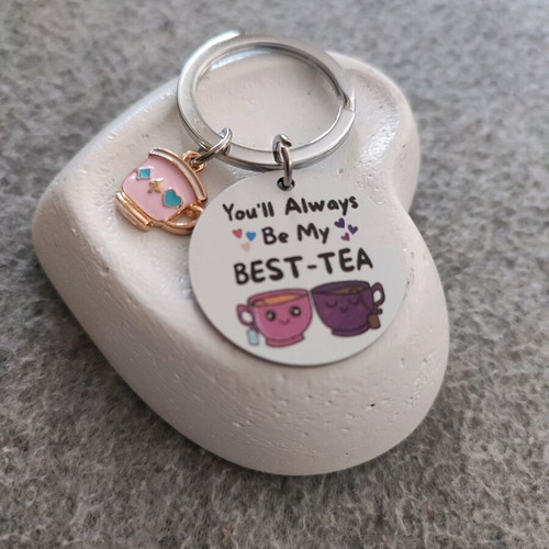 Besties keychain new, silver