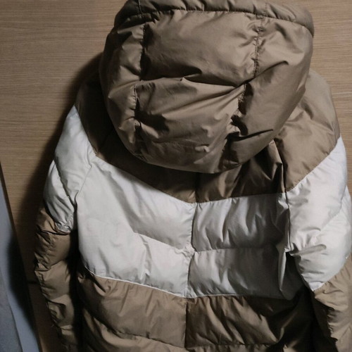 Nike kids jacket XL like new, beige-white with hood