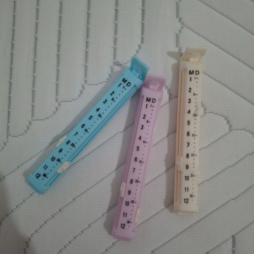 Food storage sealing clips, set of 3
