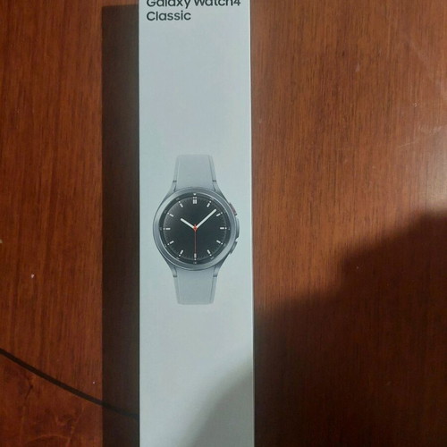 Samsung Galaxy Watch4 Classic 4G Stainless Steel 46mm like new with eSIM and heart rate monitor