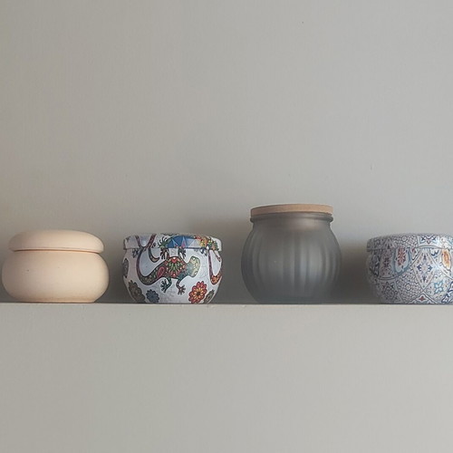 Set of 4 small jars like new