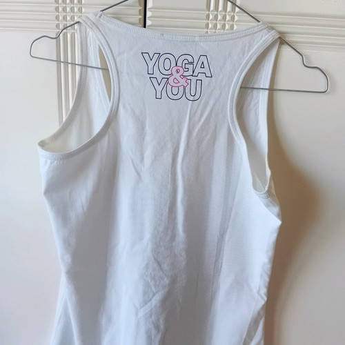 Body talk Medium shirt like new for yoga and more