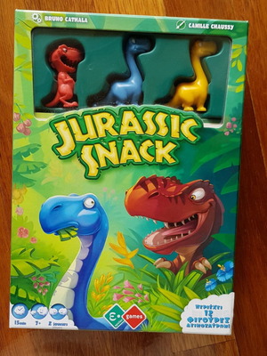 Jurassic Snack board game like new