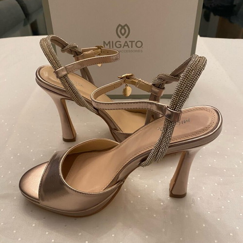 Migato evening sandals new, gold with rhinestones, size 39