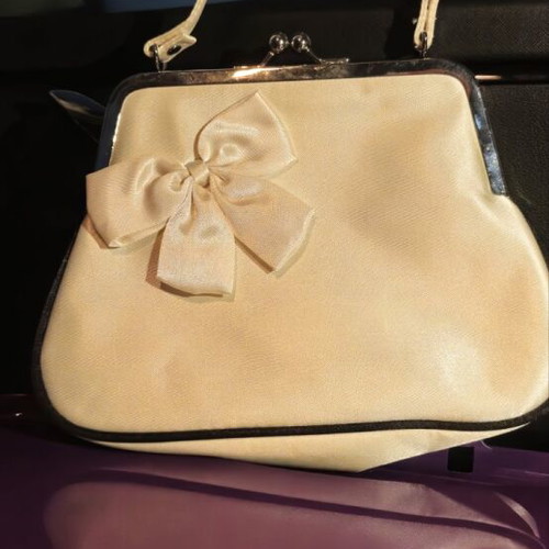 Avon vintage satin evening bag new, ecru with bow