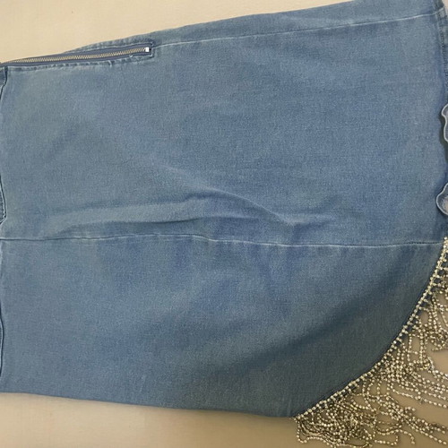 Denim skirt with rhinestones like new, size L, blue
