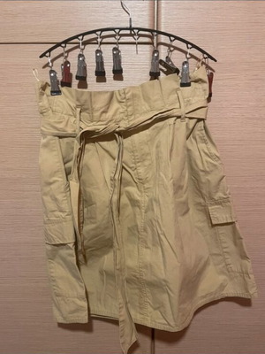 Benetton beige skirt IT44 like new, 100% cotton, medium