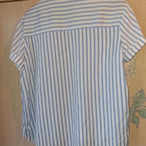 Terranova women's shirt Small like new