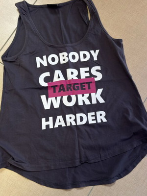 Women's sleeveless athletic top, anthracite