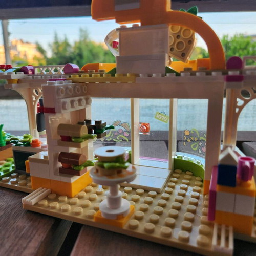 Lego Friends Heartlake City Organic Café used, incomplete set