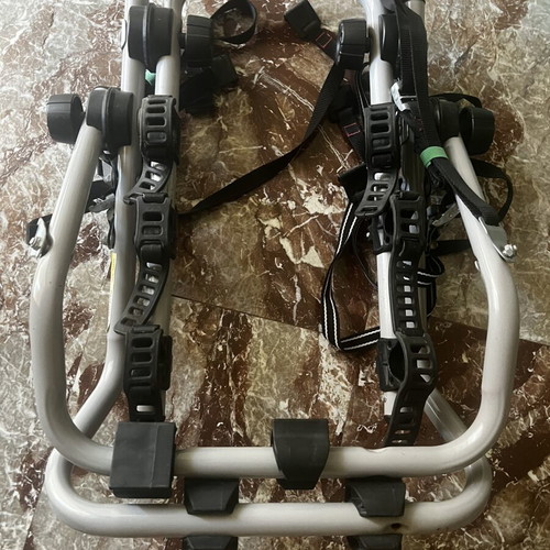 Car trunk rack for 3 bicycles, like new, up to 45kg