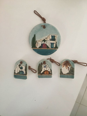 Ceramic decorations used, pack of 4 pieces
