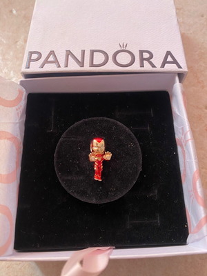 Iron Man Pandora charm σαν καινούργιο, κόκκινο και χρυσαφί