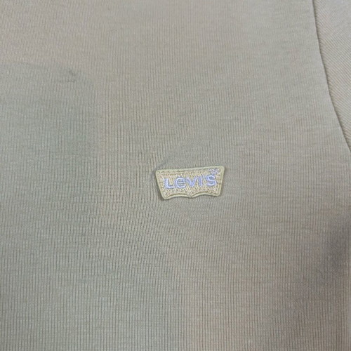 Levi’s yellow women's T-shirt, size XS, classic Batwing logo