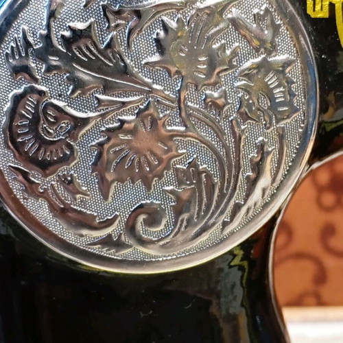 Ραπτομηχανή Mercedes σαν καινούργιο, κλασική vintage σε βαλιτσάκι