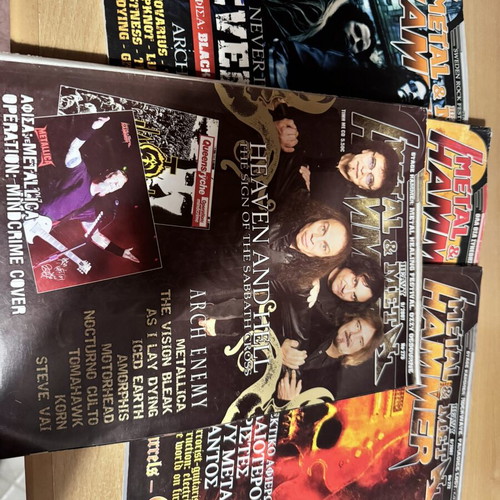 Metal Hammer & Heavy Metal magazine pack of 4 issues 2007 with Metallica poster