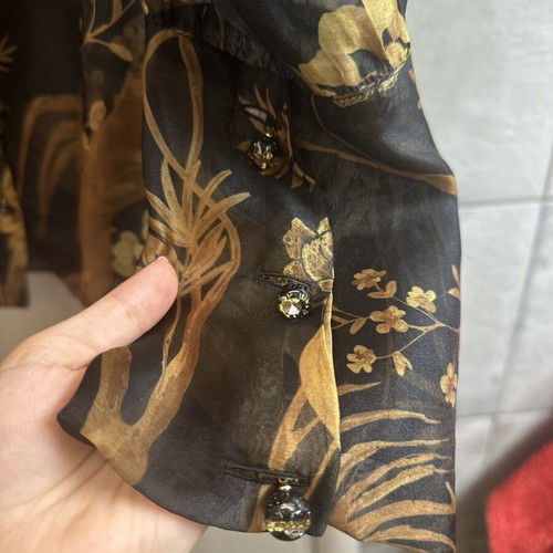 Sheer Printed Nidodileda Shirt Like New, Size S/M, Black and Gold