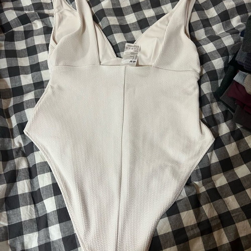 H&M swimsuit used No 40 white with prominent bust