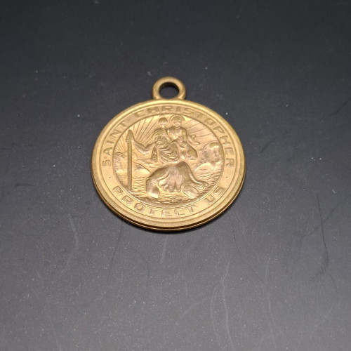 Vintage pendant The League of St. Christopher like new
