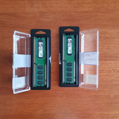 Kingston ValueRAM 1GB DDR2 533MHz RAM set used